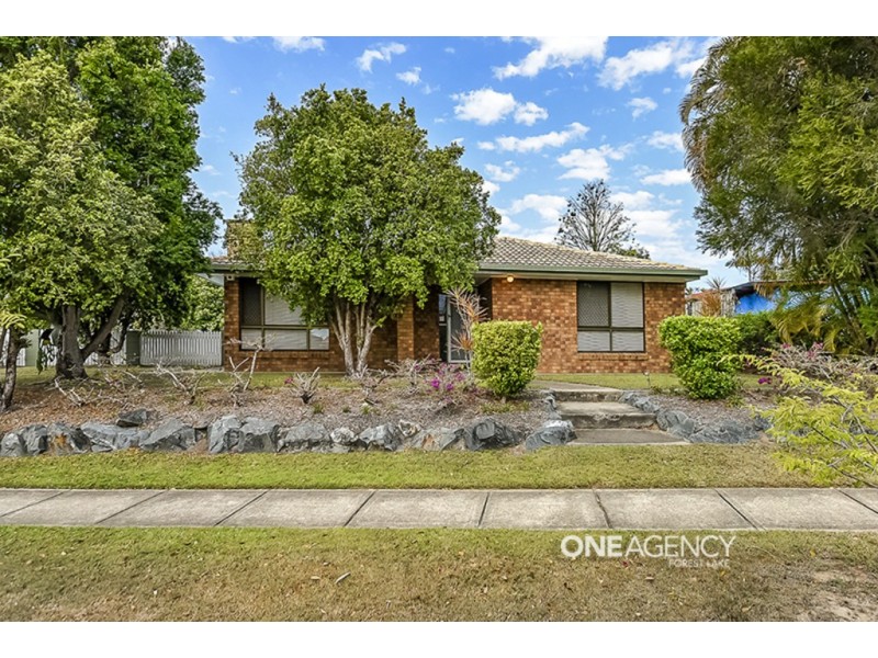 1 Meandarra Ct, Durack QLD 4077