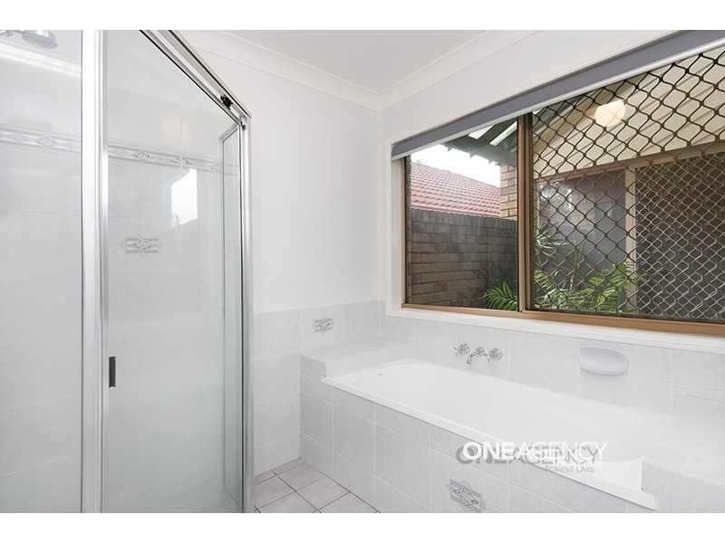 58 Clarendon Circuit, Forest Lake QLD 4078