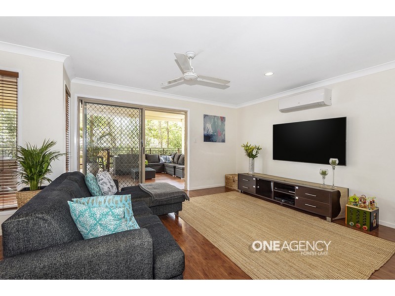 3 McKenzie Pl, Forest Lake QLD 4078