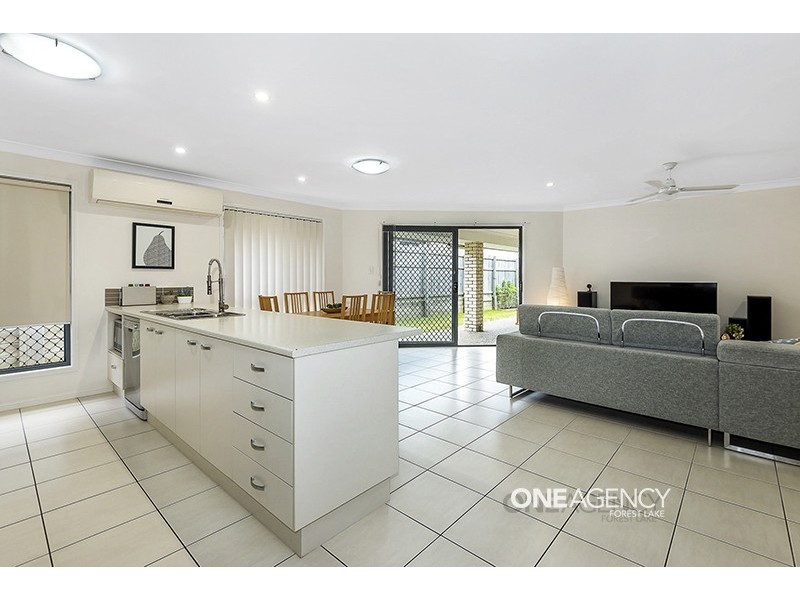43 Finetti Cct, Durack QLD 4077
