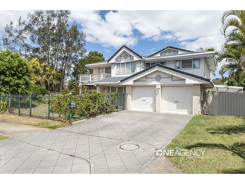 2 Greenstead Way, Forest Lake QLD 4078