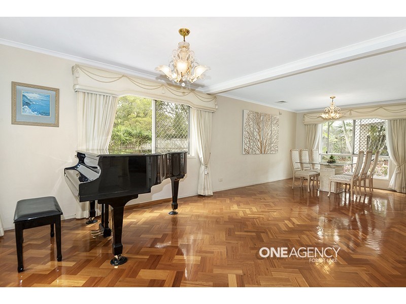 2 Greenstead Way, Forest Lake QLD 4078