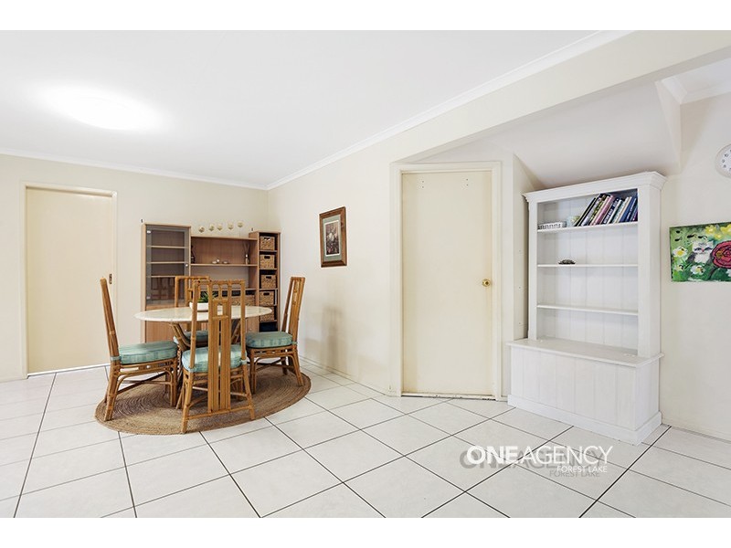 2 Greenstead Way, Forest Lake QLD 4078