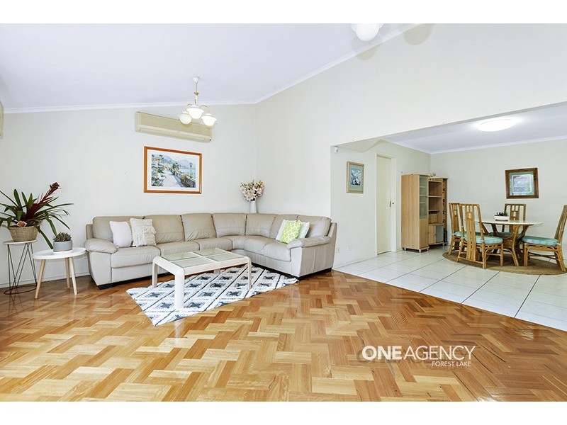 2 Greenstead Way, Forest Lake QLD 4078