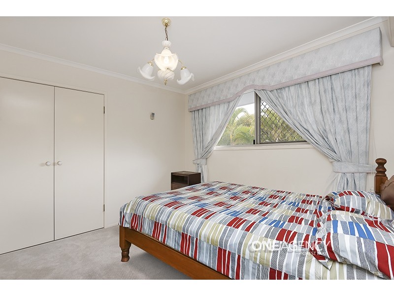 2 Greenstead Way, Forest Lake QLD 4078