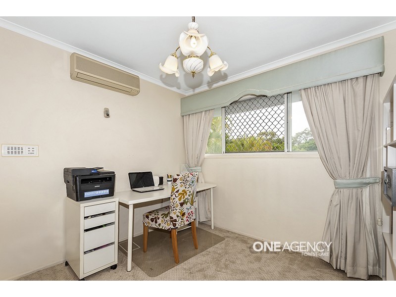 2 Greenstead Way, Forest Lake QLD 4078