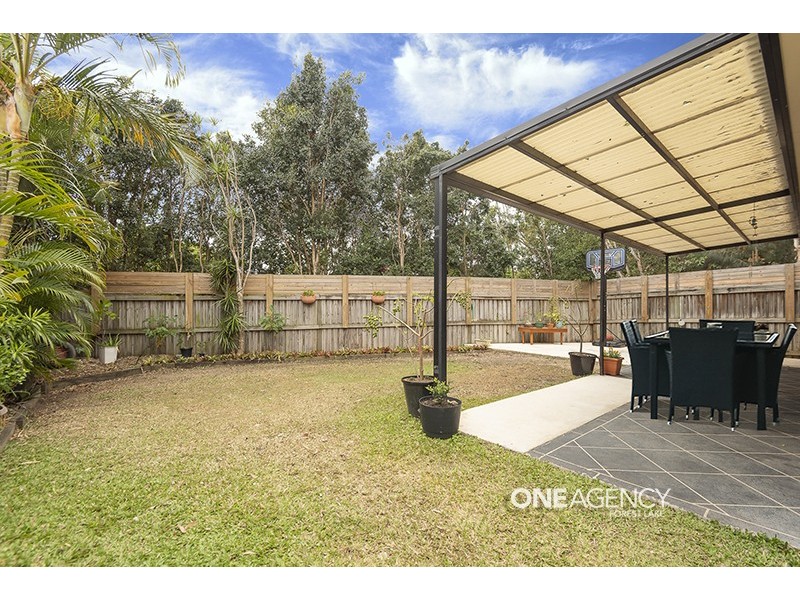 34 Mapleton Cr, Forest Lake QLD 4078
