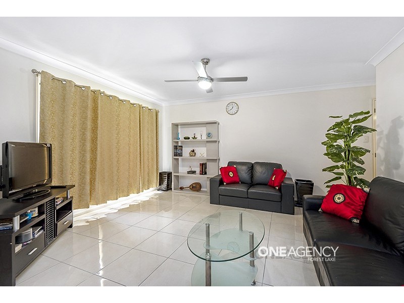 17A Mulgrave Crescent, Forest Lake QLD 4078