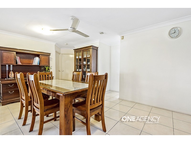 17A Mulgrave Crescent, Forest Lake QLD 4078