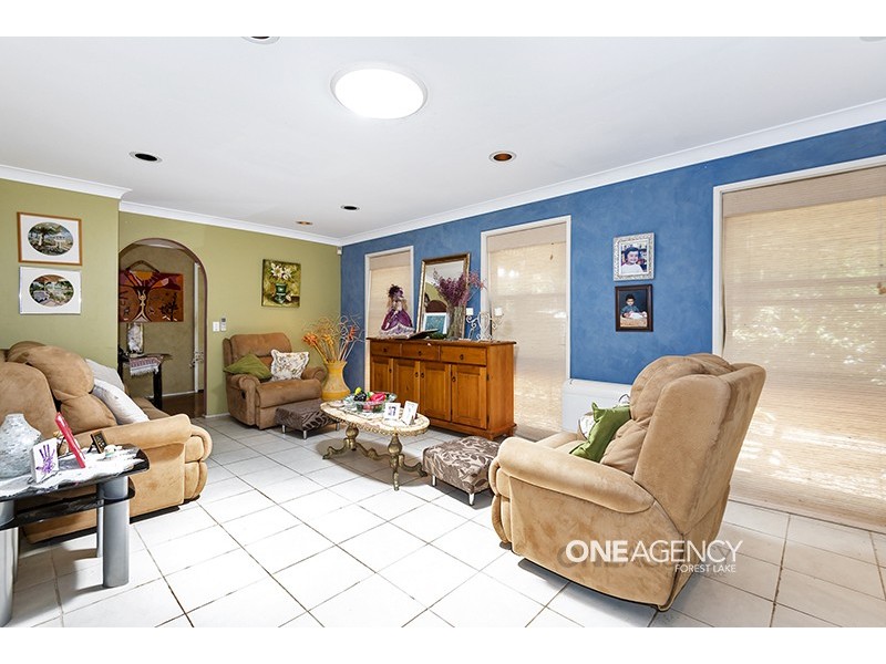 9 Nimerette Street, Bellbird Park QLD 4300