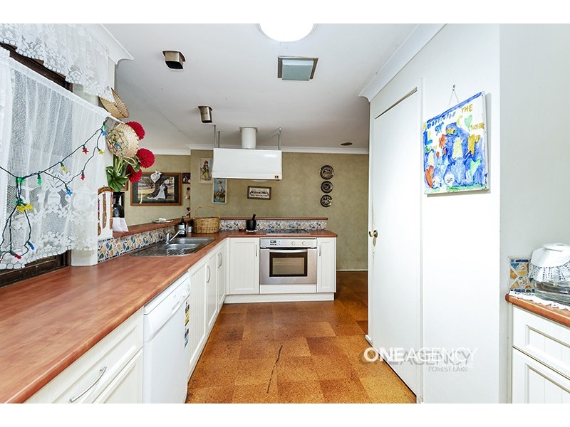 9 Nimerette Street, Bellbird Park QLD 4300