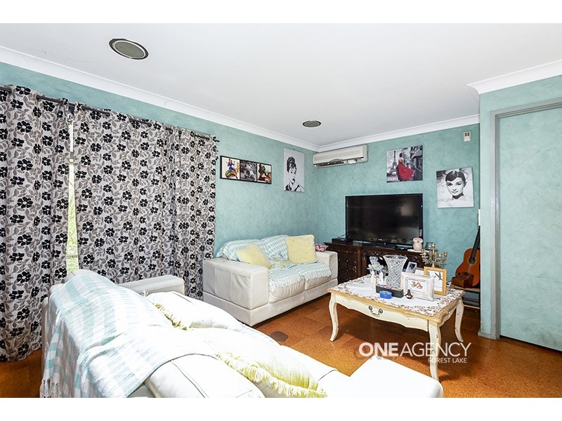 9 Nimerette Street, Bellbird Park QLD 4300