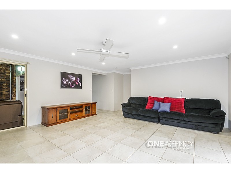 5 Bribie Place, Forest Lake QLD 4078