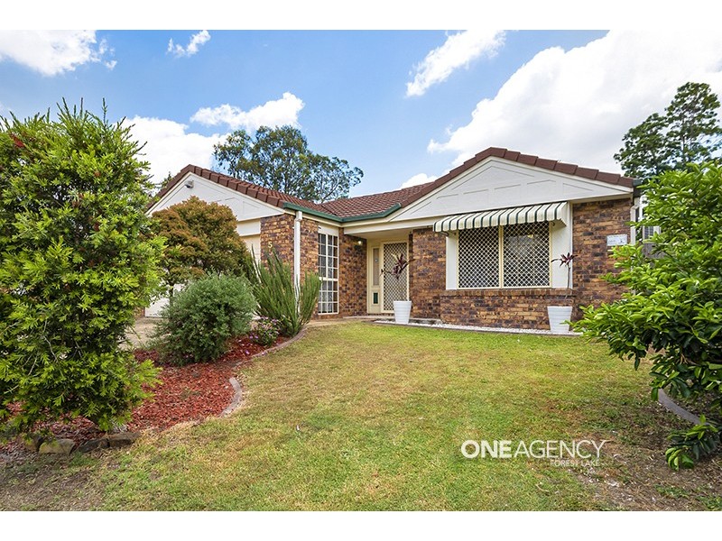 5 Bribie Place, Forest Lake QLD 4078