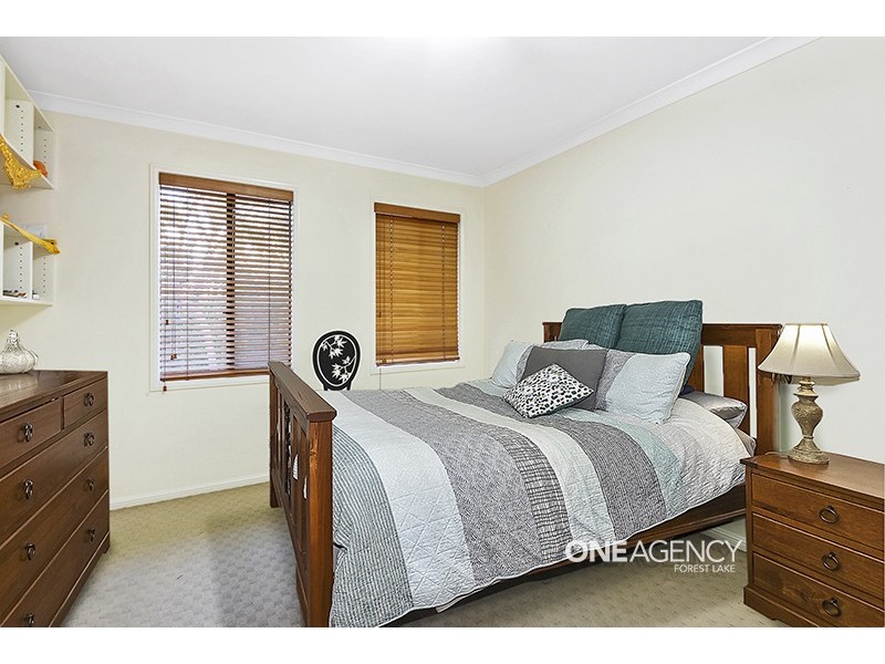 21 Carisbrook Cct, Forest Lake QLD 4078