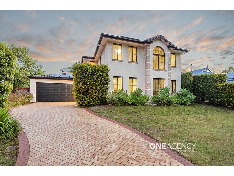 21 Carisbrook Cct, Forest Lake QLD 4078