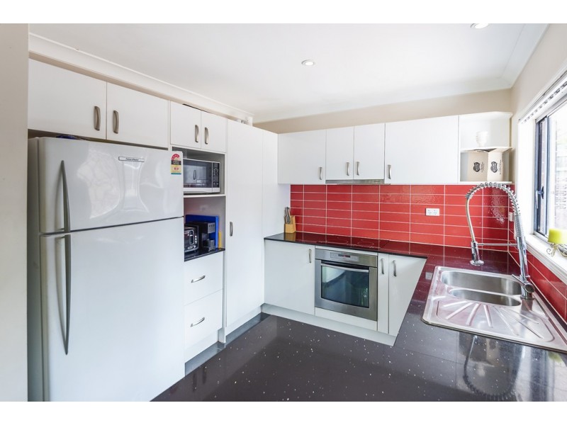 38 Iris St, Gailes QLD 4300