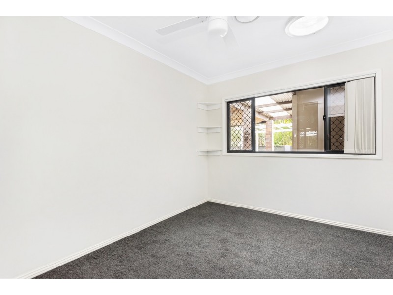38 Iris St, Gailes QLD 4300