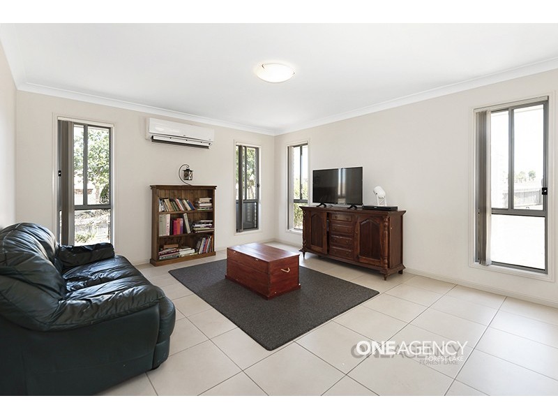 1 Overton Place, Fernvale QLD 4306