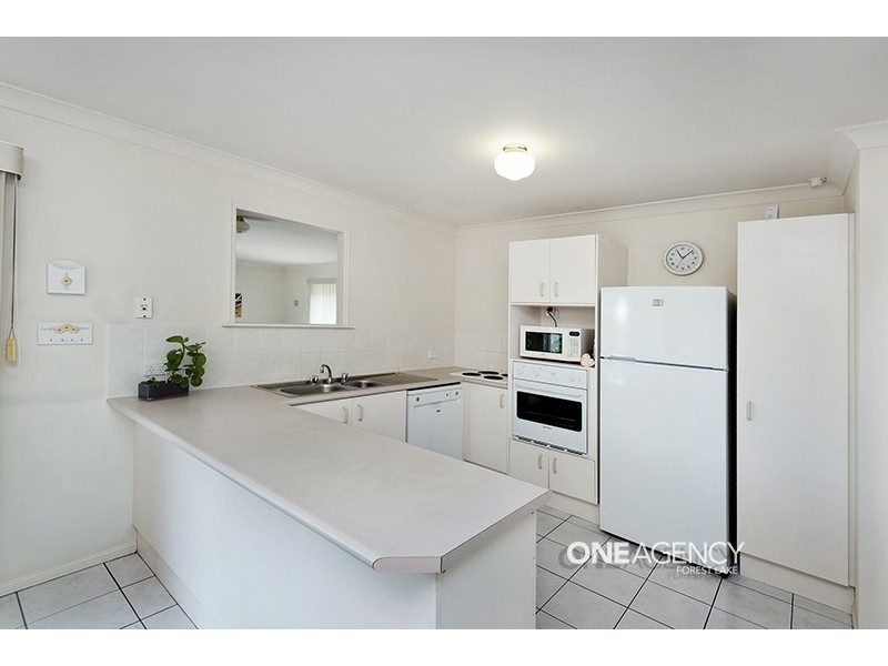 59 Wallaroo Way, Doolandella QLD 4077