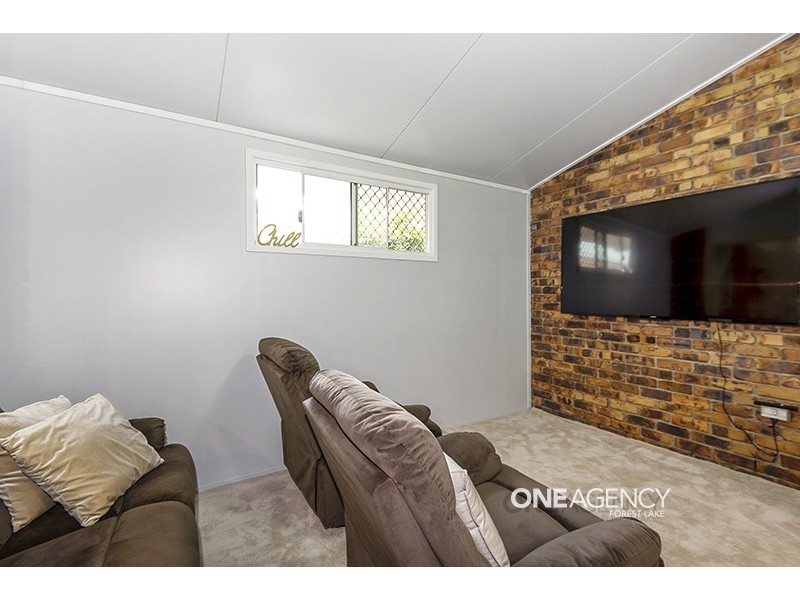 5 Bribie Place, Forest Lake QLD 4078
