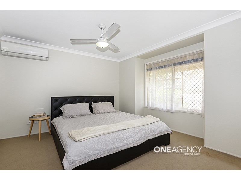 5 Bribie Place, Forest Lake QLD 4078