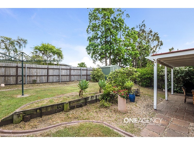 5 Bribie Place, Forest Lake QLD 4078
