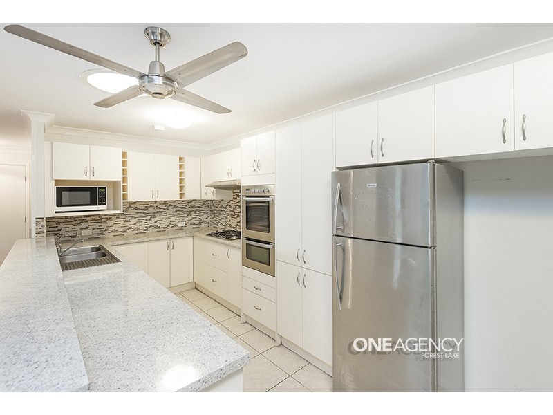 70 Laricina Circuit, Forest Lake QLD 4078