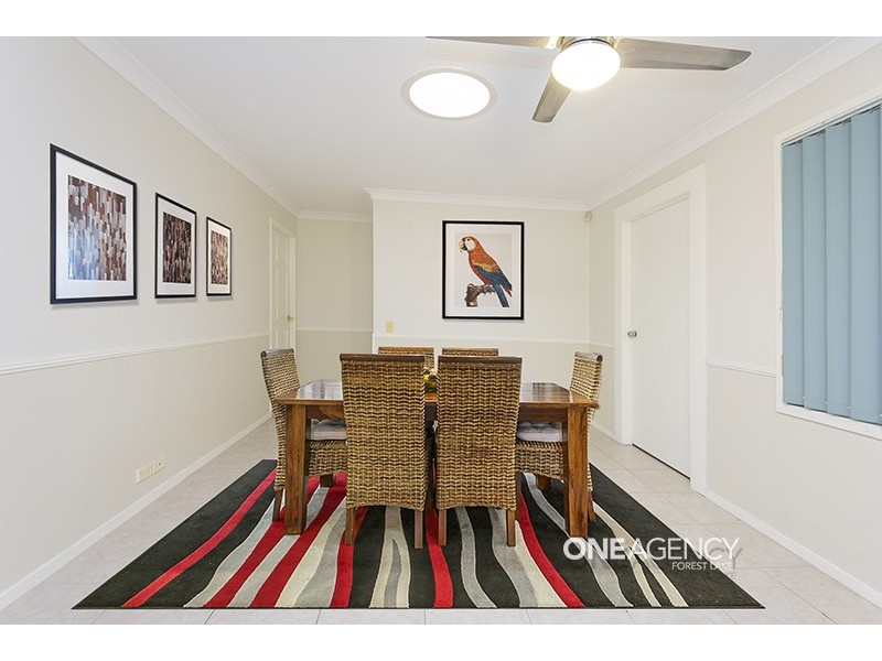 70 Laricina Circuit, Forest Lake QLD 4078