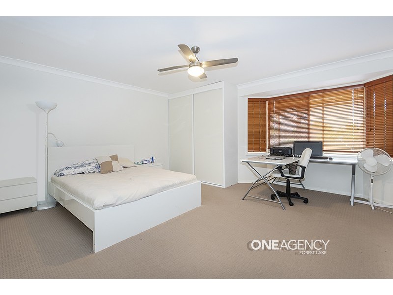 70 Laricina Circuit, Forest Lake QLD 4078