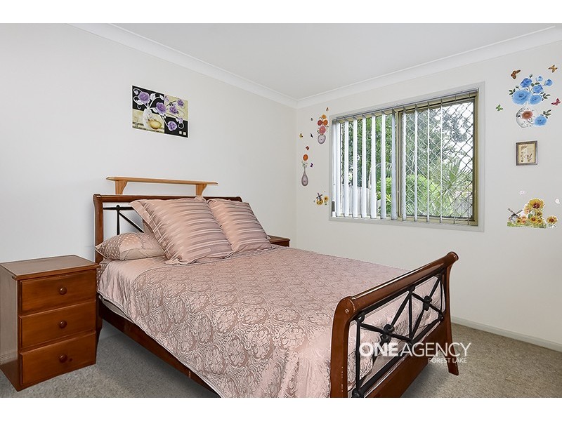 8 Balala Close, Forest Lake QLD 4078