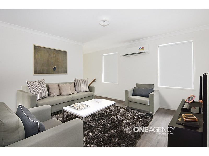 6 Gelu Court, Springfield Lakes QLD 4300