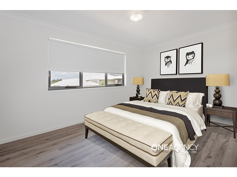 6 Gelu Court, Springfield Lakes QLD 4300