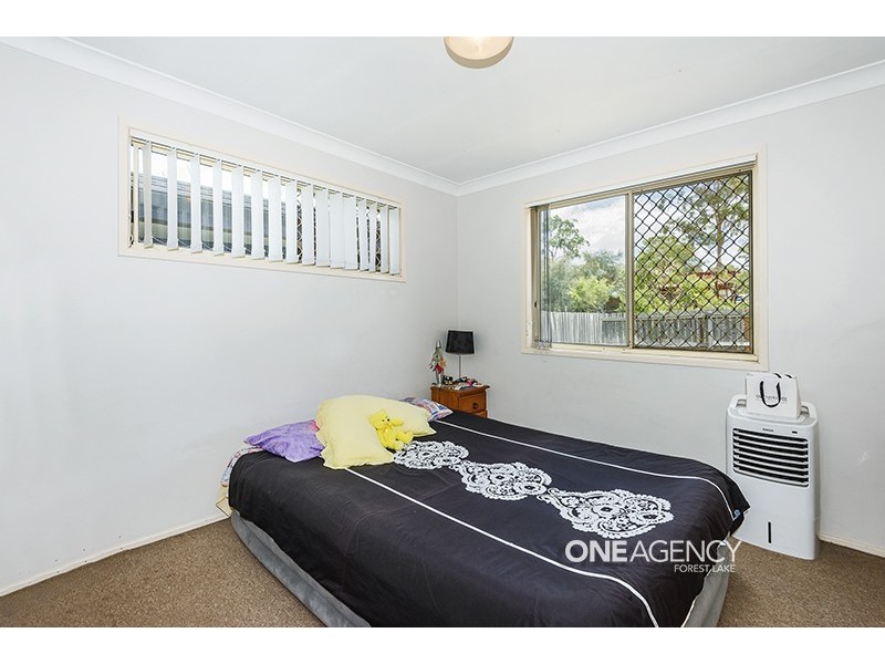 128 Wallaroo Way, Doolandella QLD 4077