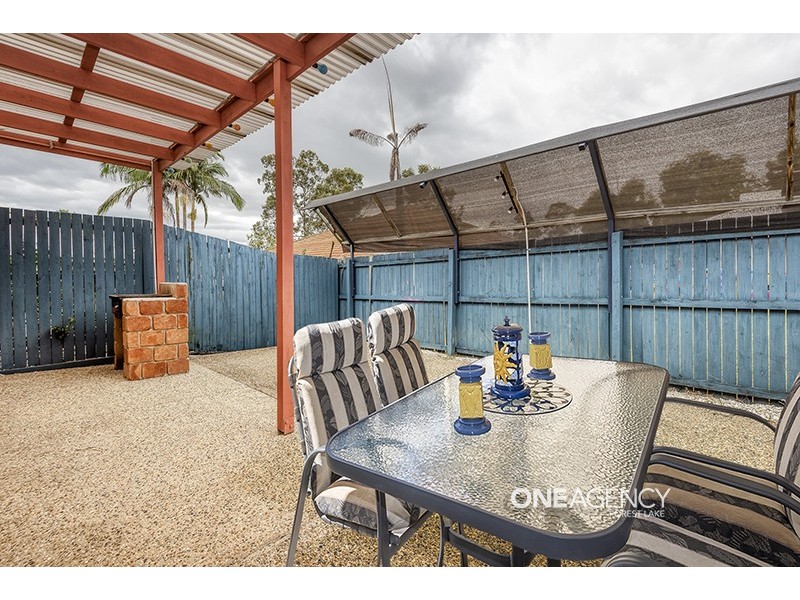 12 Booloumba Crescent, Forest Lake QLD 4078