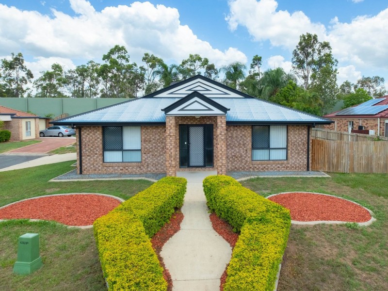 25 Chelsea Place, Forest Lake QLD 4078