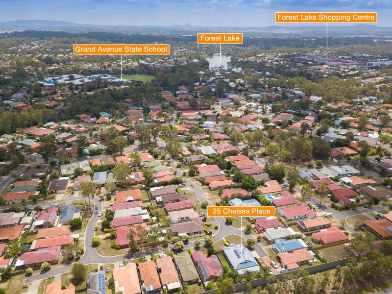 25 Chelsea Place, Forest Lake QLD 4078