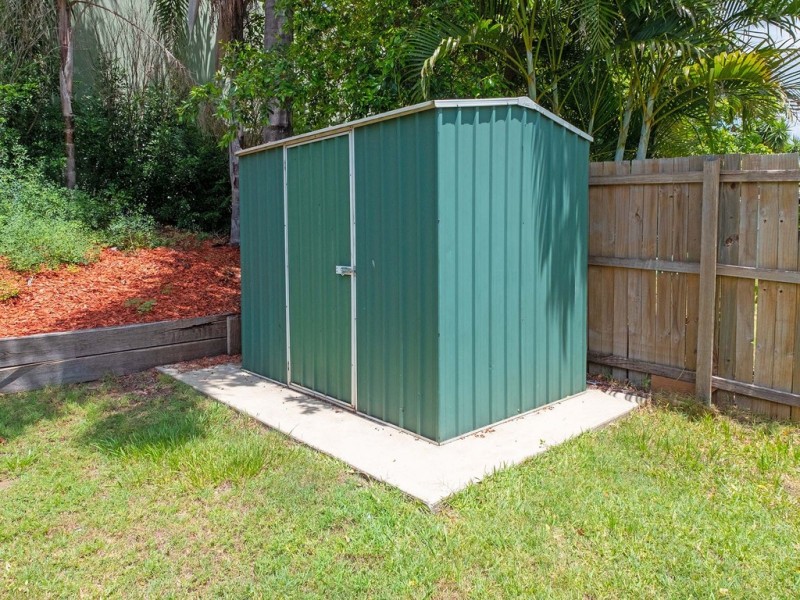 25 Chelsea Place, Forest Lake QLD 4078