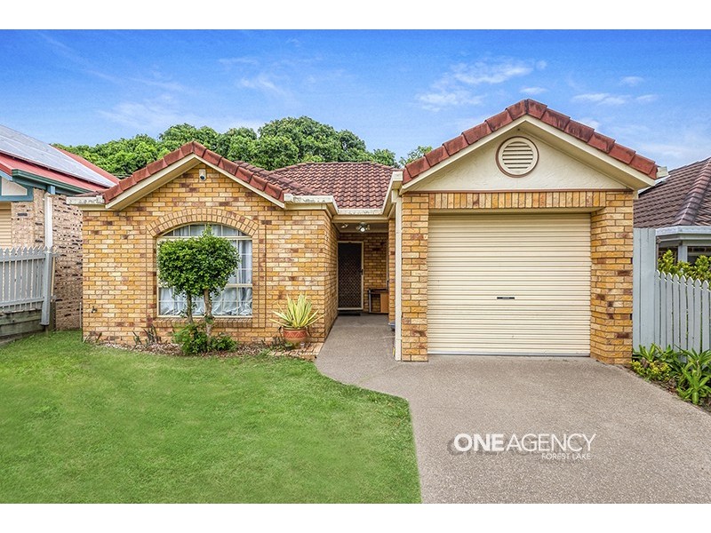 6 Glengyle Place, Forest Lake QLD 4078