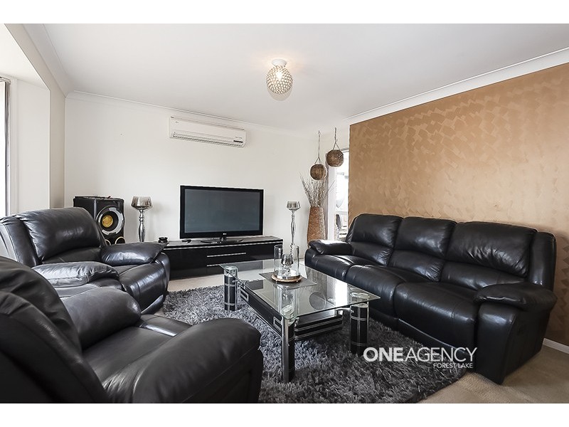 82 Centennial Way, Forest Lake QLD 4078