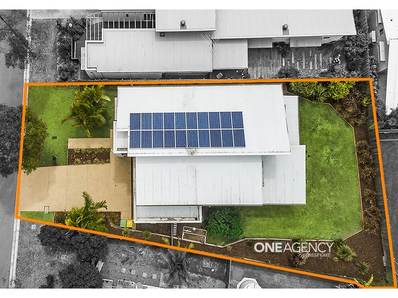 3 Boronia Court, Springfield Lakes QLD 4300