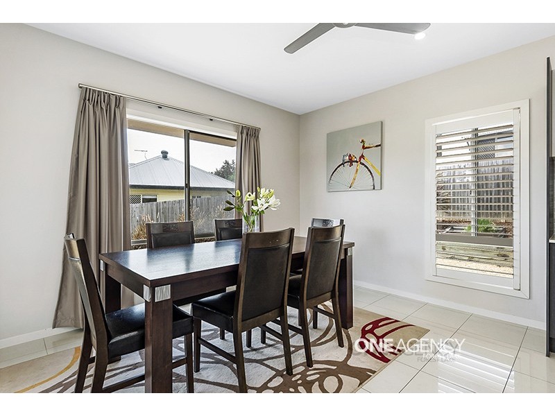 3 Boronia Court, Springfield Lakes QLD 4300