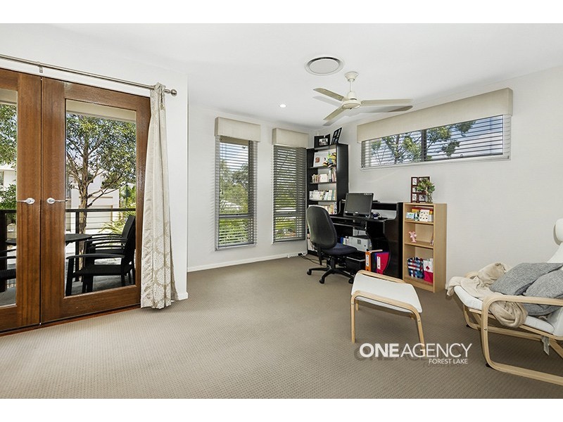 3 Boronia Court, Springfield Lakes QLD 4300