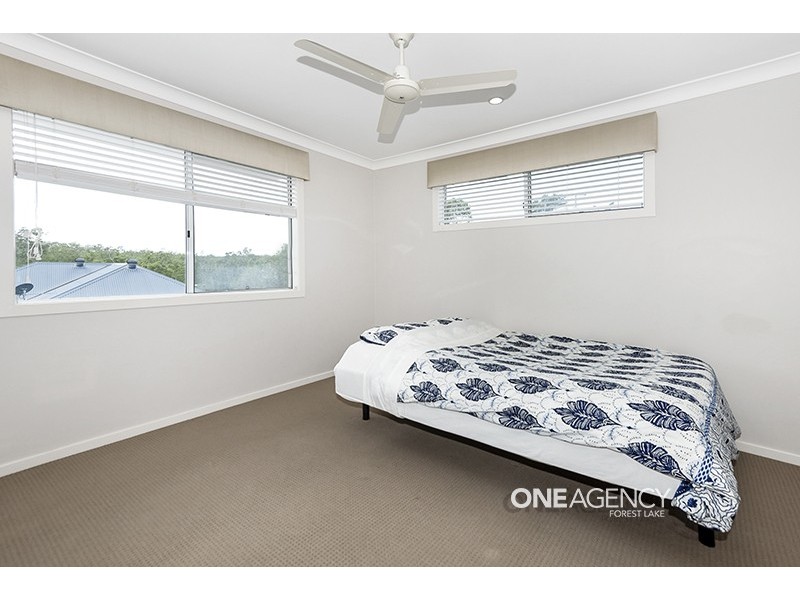 3 Boronia Court, Springfield Lakes QLD 4300