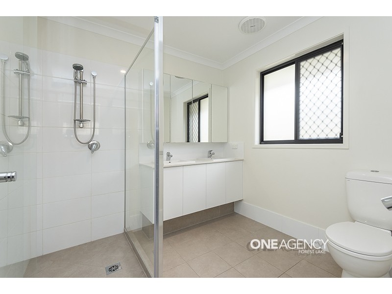 19 Clarence Avenue, Springfield QLD 4300