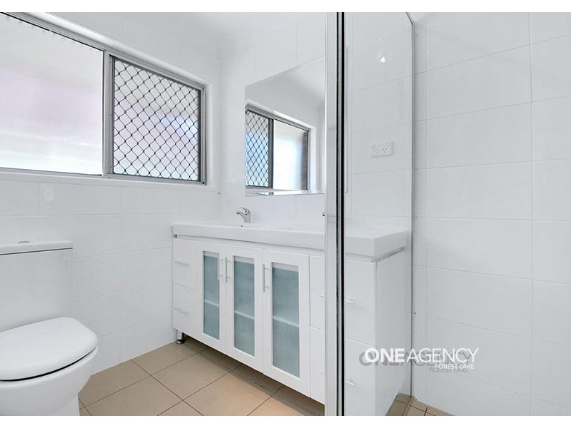 10 Wilpowell Street, Oxley QLD 4075