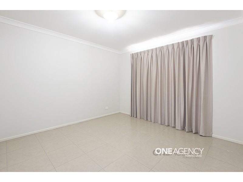 69 Finnegan Circuit, Oxley QLD 4075