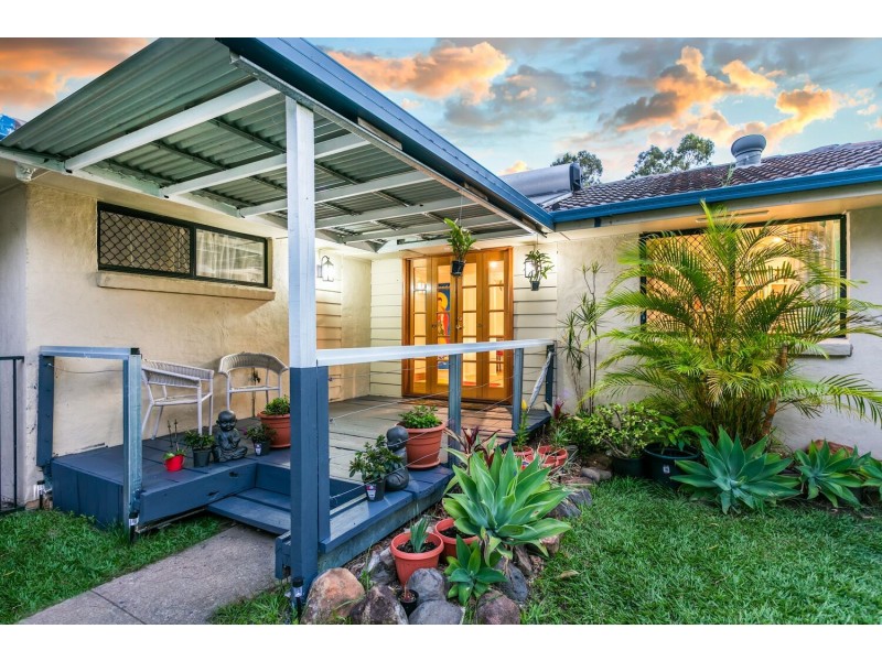 2 Letitia Street, Regents Park QLD 4118