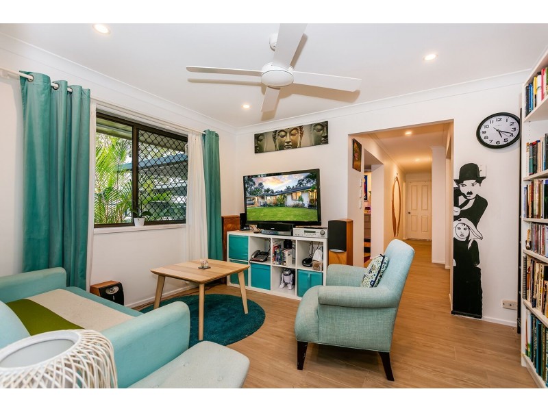 2 Letitia Street, Regents Park QLD 4118
