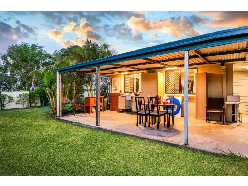 2 Letitia Street, Regents Park QLD 4118